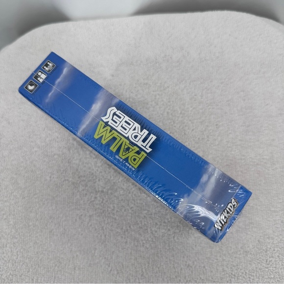 WizKids Palm Trees Card Game Ages 10+ Strategic New Sealed - Picture 6 of 7